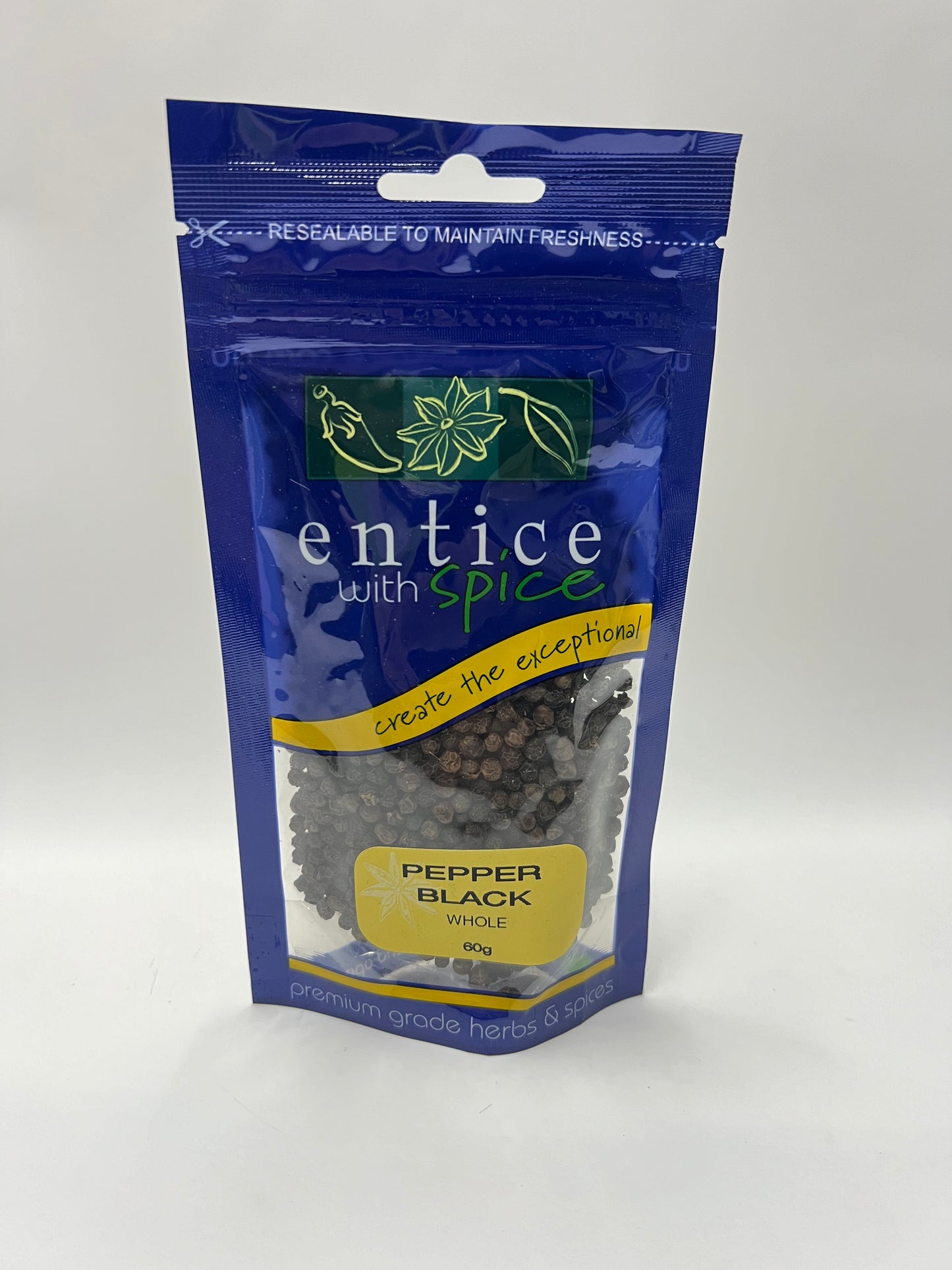 Entice with Spice Pepper Black Whole